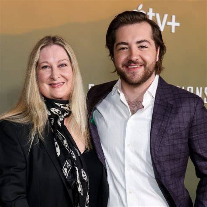 Michael Gandolfini AlloCin&eacute;